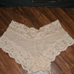 Essential Bodywear Lace Trim Women's Intimate in Tan